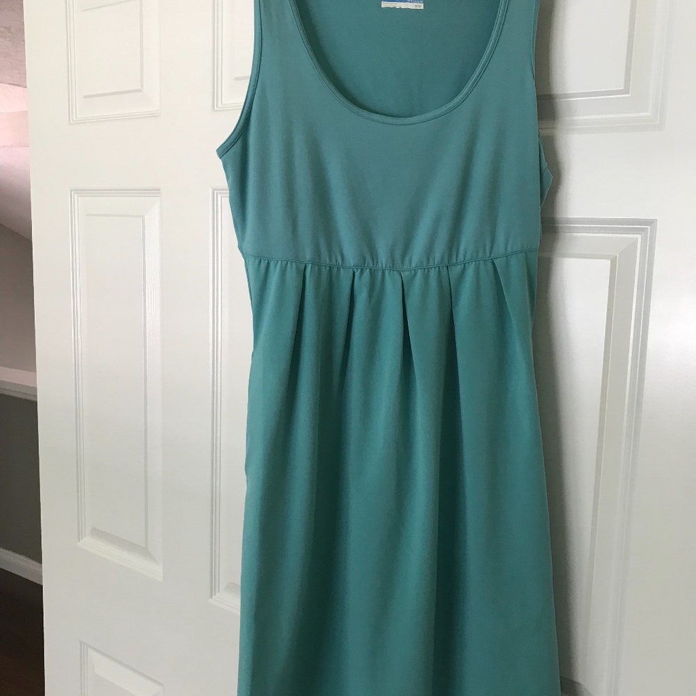 Columbia Titanium Omni-Shade Dress